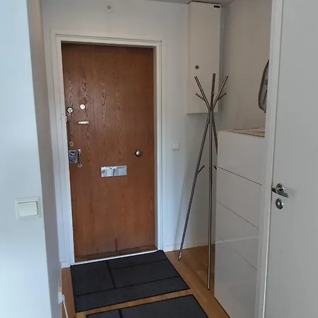 Apartment Kotimaailma - Studio, Great View And Location
